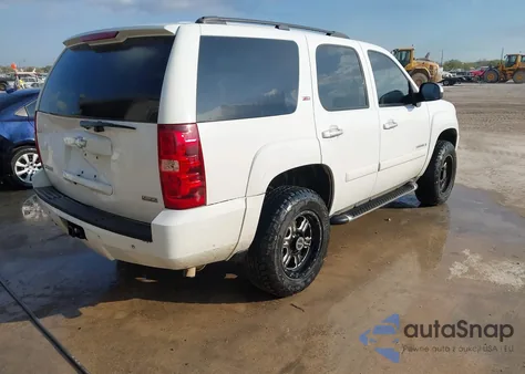 2007 Chevrolet Tahoe Lt z USA, uszkodzony, nr VIN 1GNFC13067R411063